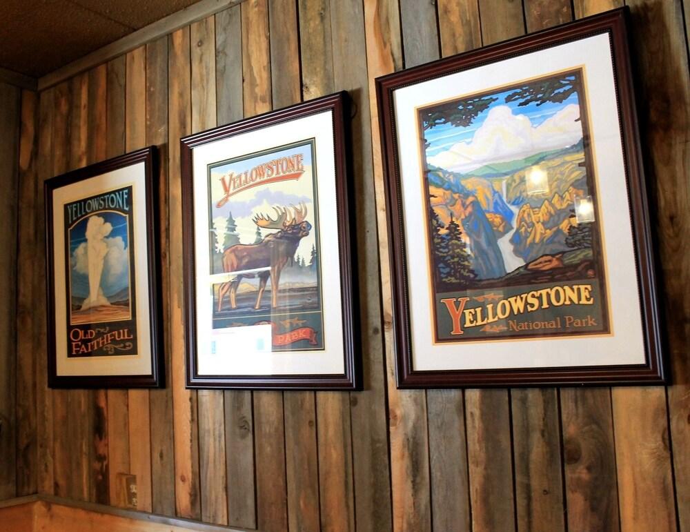 Moose Creek Inn photo 38