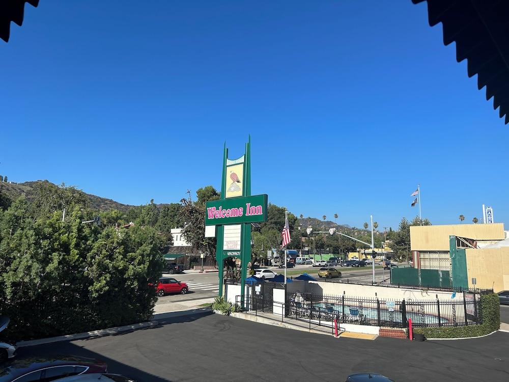 Welcome Inn on Colorado Blvd photo 26