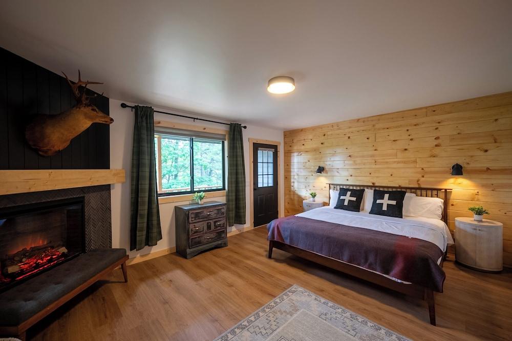 The Woodsman Lodge photo 31