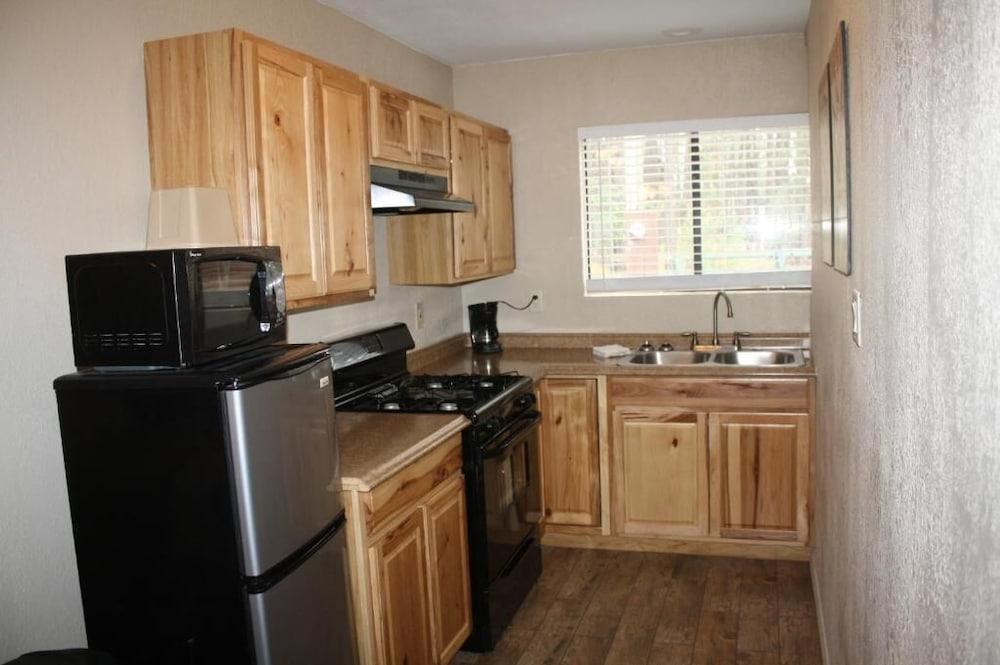 Lumbermens Village photo 12