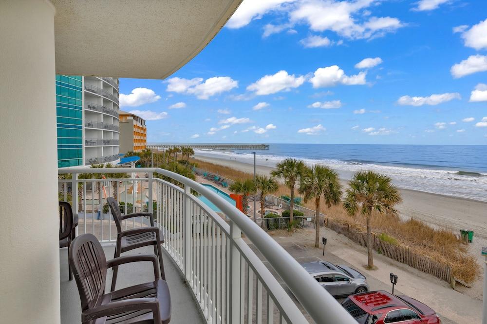 Sandy Beach Oceanfront Resort photo 38