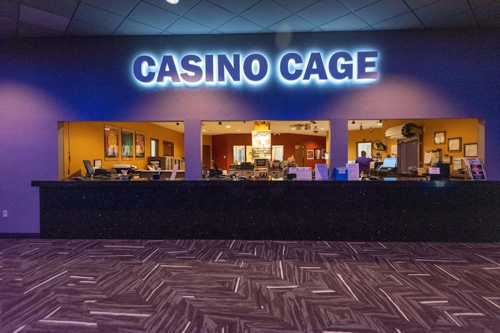 Royal River Casino and Hotel photo 44