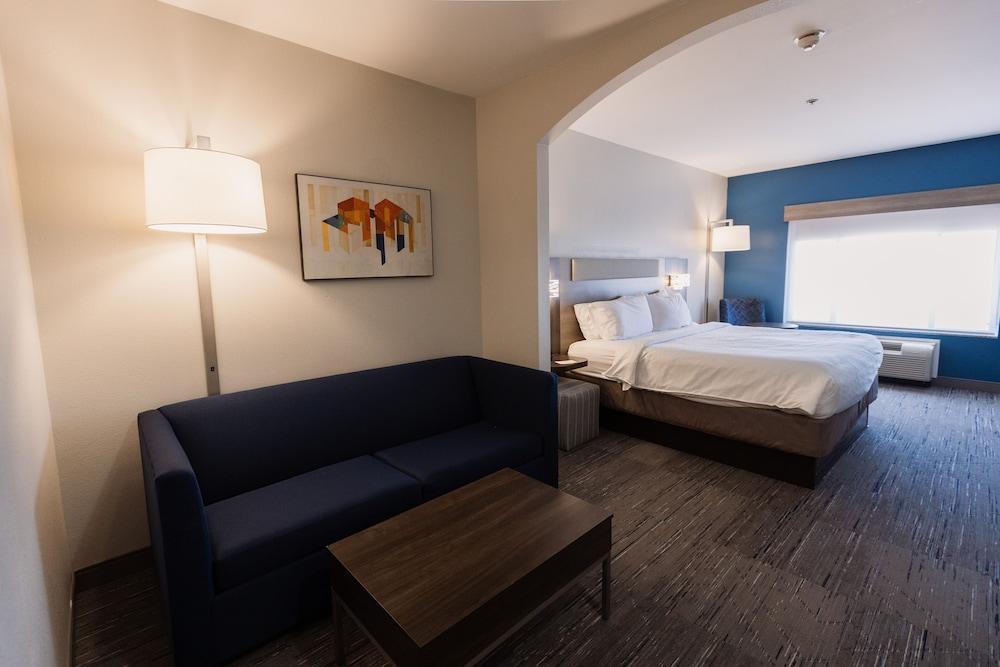 Holiday Inn Express & Suites Guthrie North Edmond by IHG photo 7