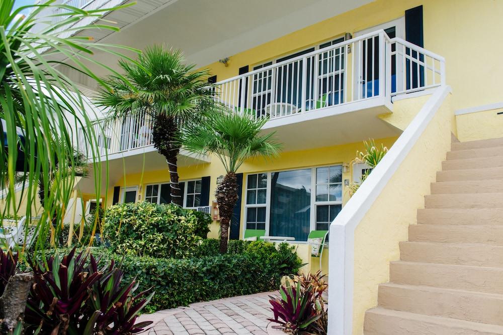 Sea Spray Inn photo 29