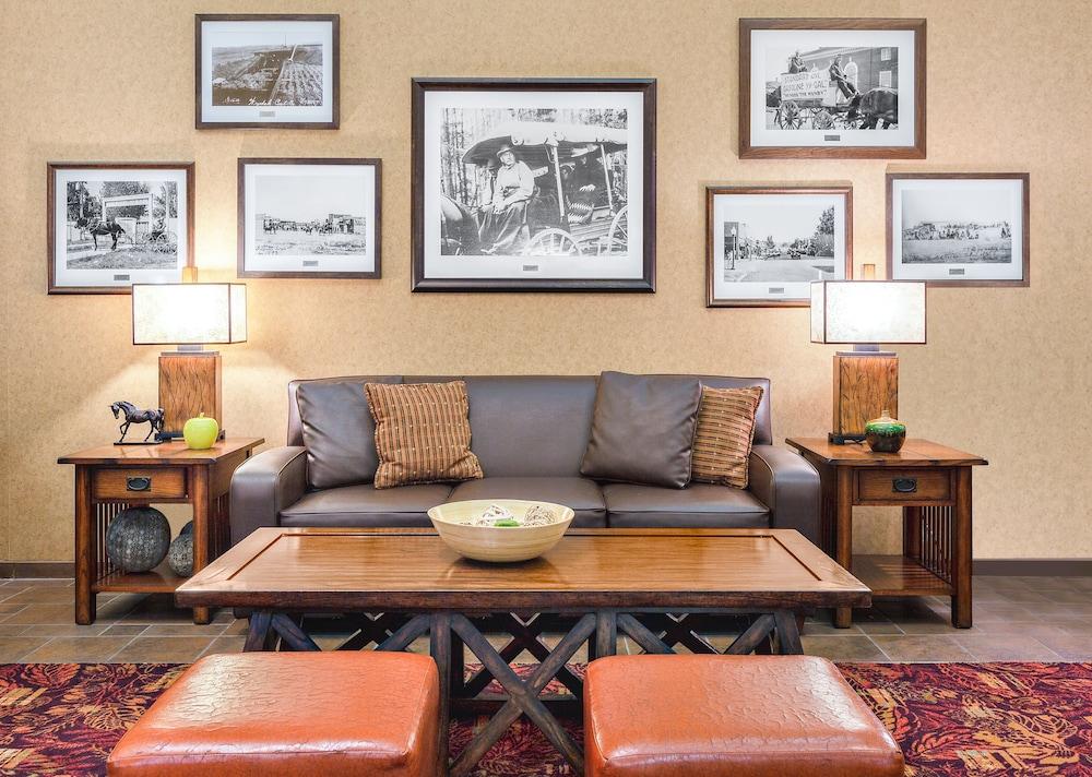 Holiday Inn Express & Suites Gillette by IHG photo 48