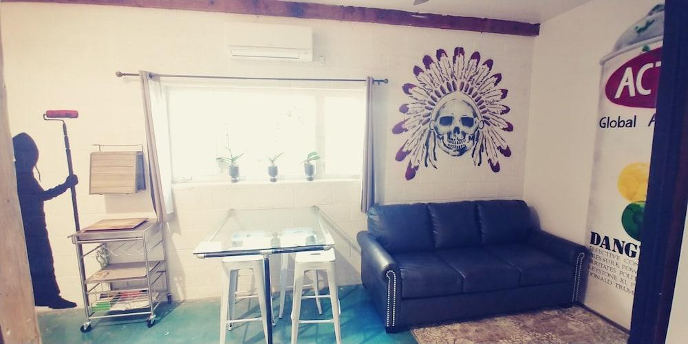 House of Trestles - Hostel photo 70
