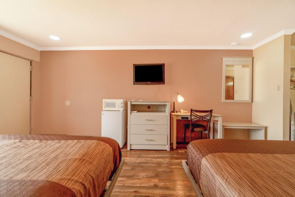 River Valley Motor Inn photo 36