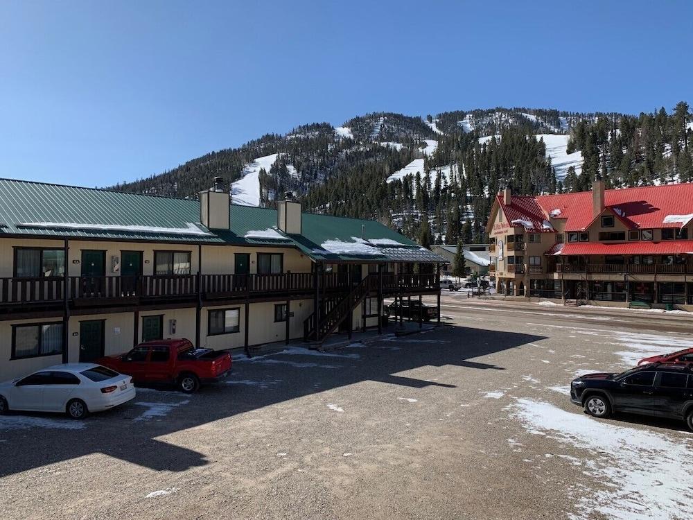 Ponderosa Lodge, an Ascend Collection Hotel photo 10