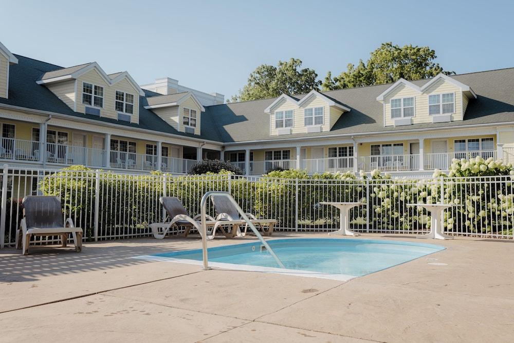 Kelleys Island Venture Resort photo 47