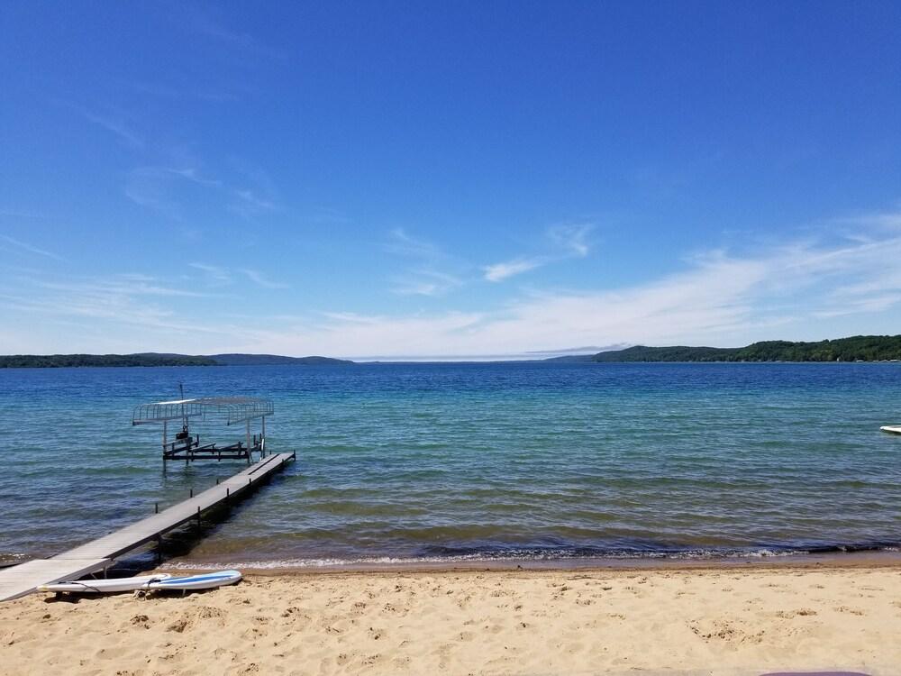 Crystal Lake Resort photo 6