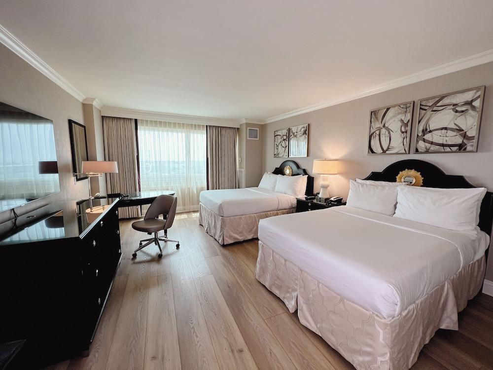The Commerce Casino & Hotel photo 9