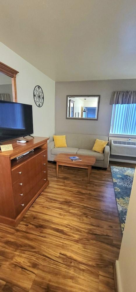 Affordable Suites of America Harrisonburg photo 45