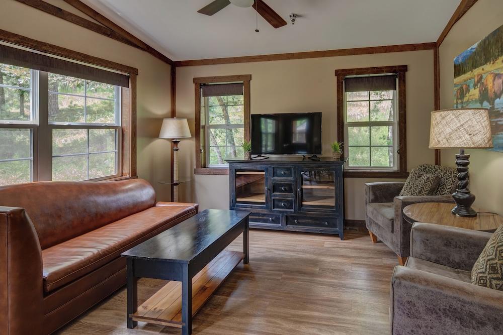 State Game Lodge at Custer State Park Resort photo 46