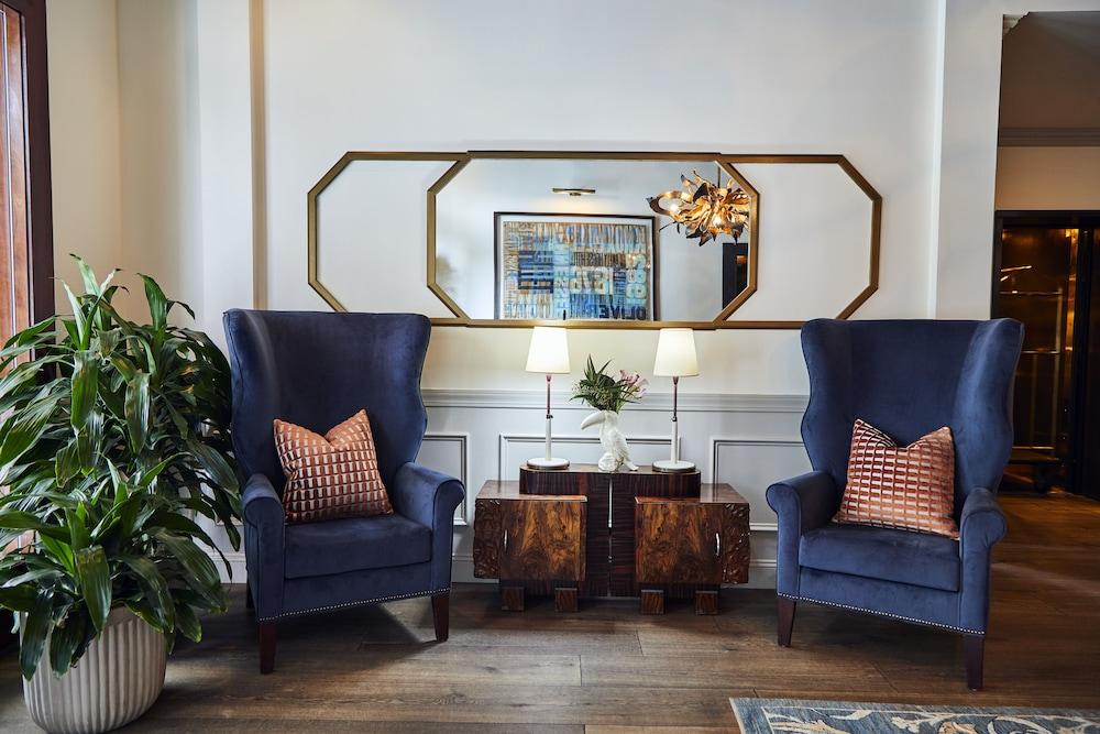 The Oliver Hotel photo 3
