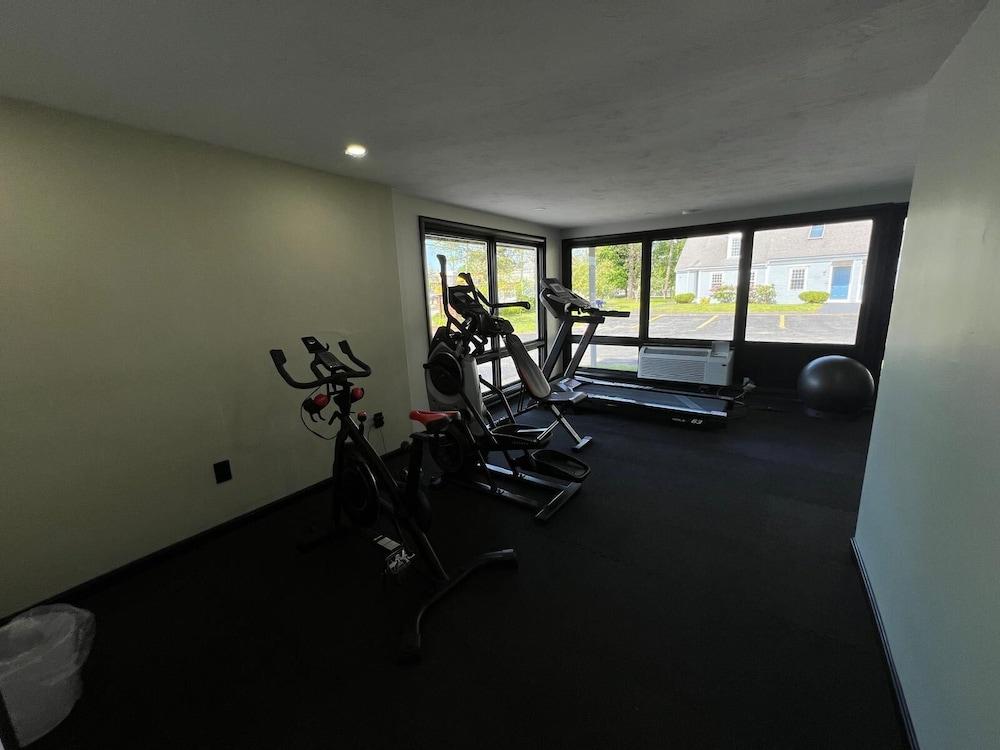 Harborside Suites photo 15
