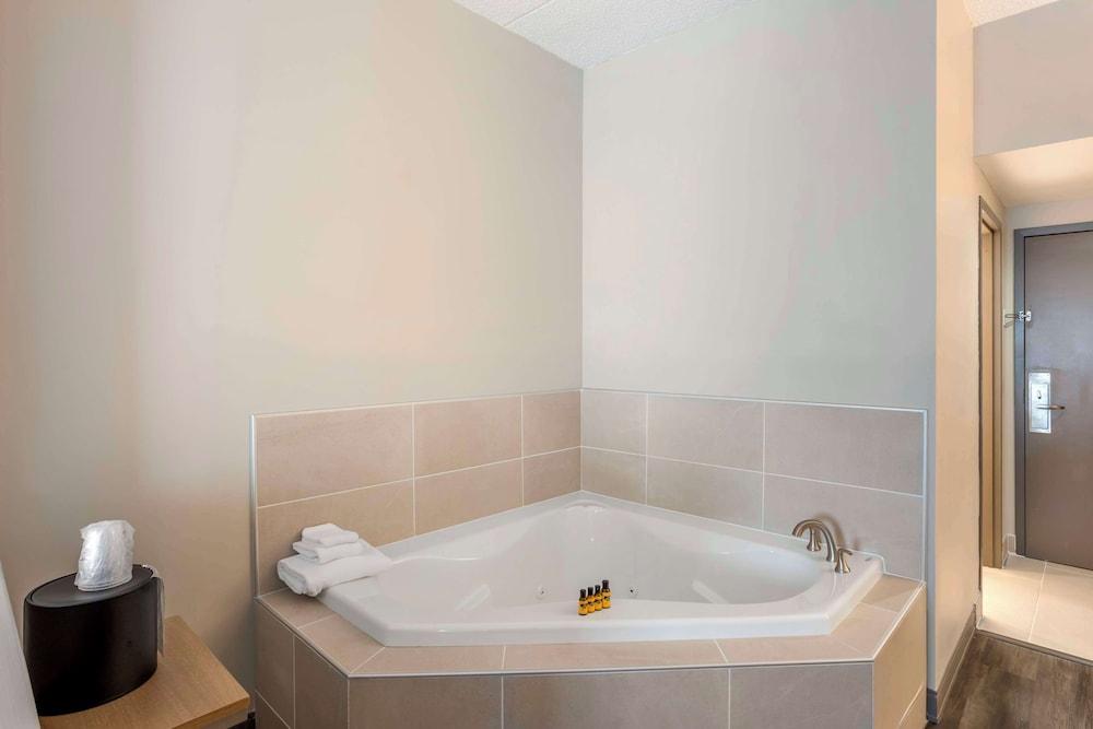 Best Western Plus Heritage Rail Inn & Suites photo 22