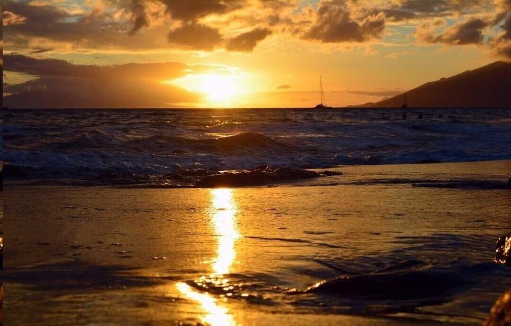 Kamaole Beach Club photo 11