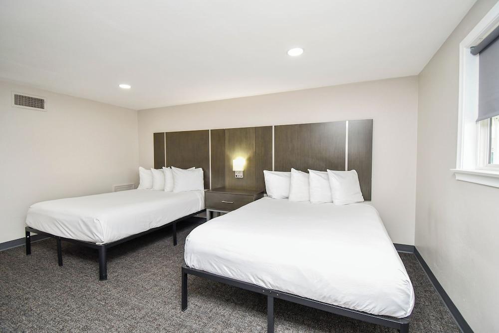 Settle Inn photo 4
