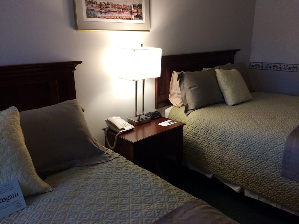 Camden Riverhouse Hotel photo 14