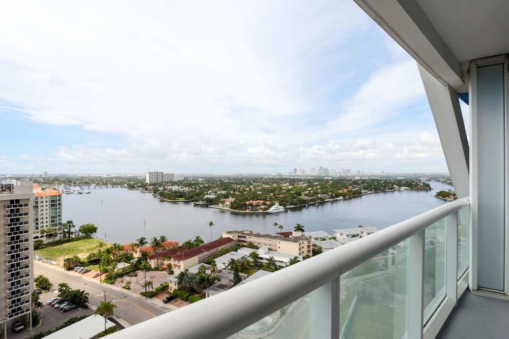 Pelicanstay in W Hotel Ft. Lauderdale photo 2