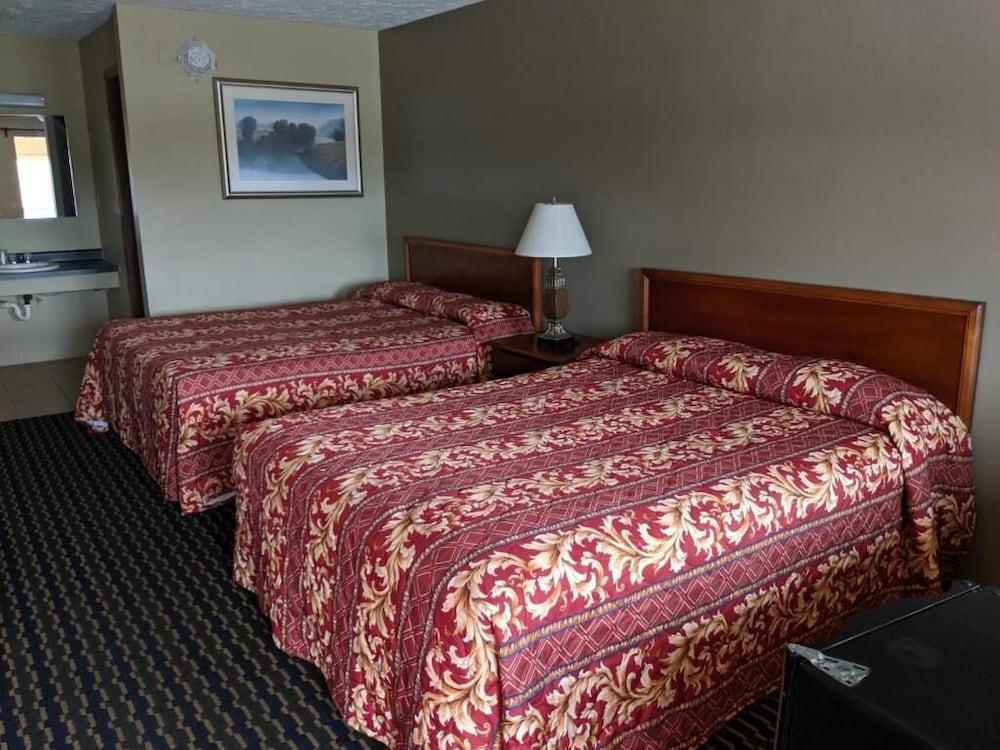 Key West Inn Hobart photo 13