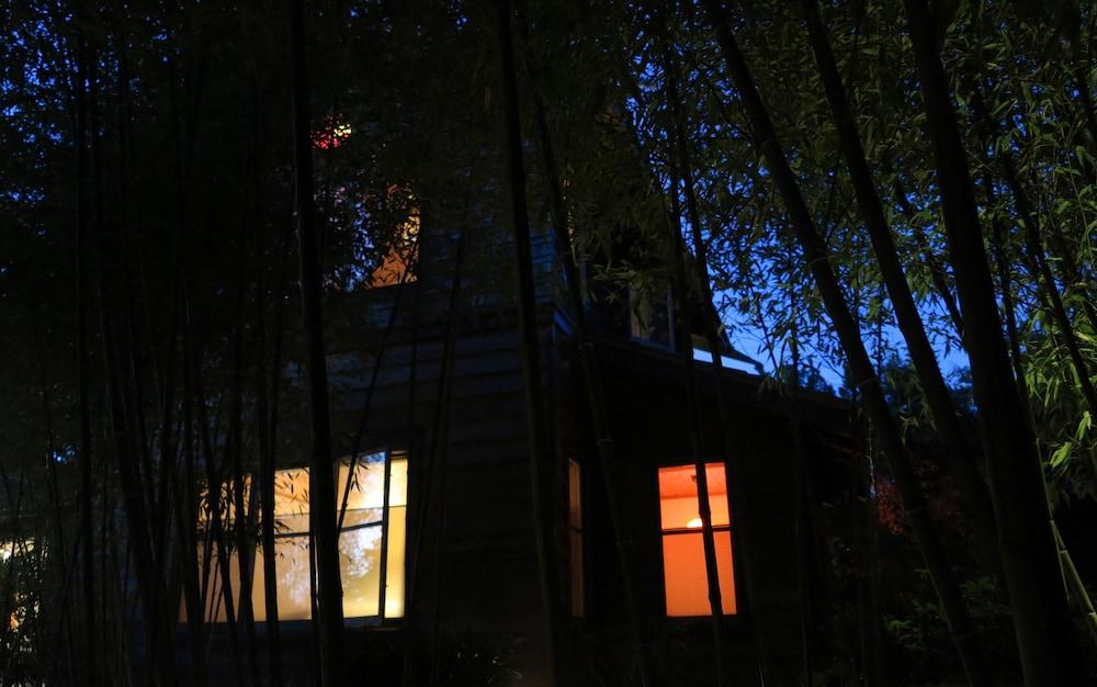 Coast Cabins photo 22