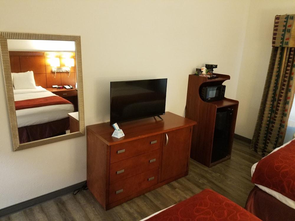 Spark by Hilton Duluth photo 38