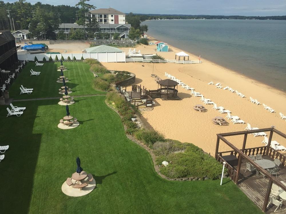 The Beach Haus Resort photo 4