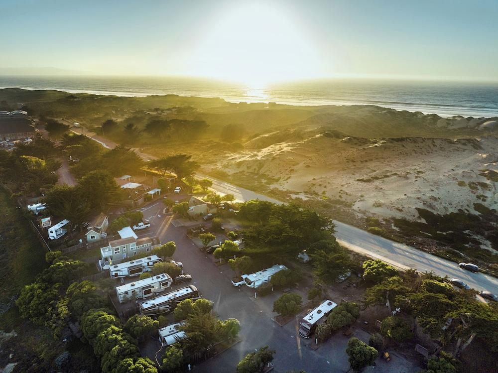 Marina Dunes RV Resort photo 9