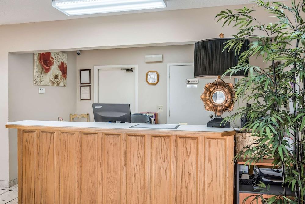 Rodeway Inn Gurdon I-30 photo 3