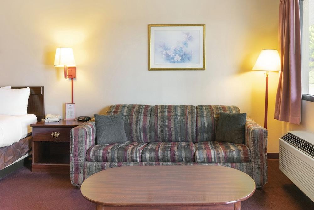Days Inn by Wyndham Adairsville photo 23