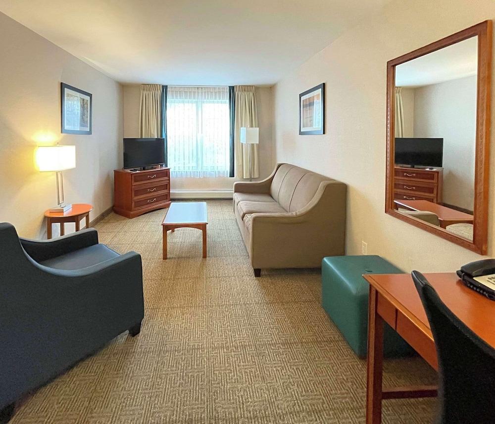Smart Suites, an Ascend Collection Hotel photo 75