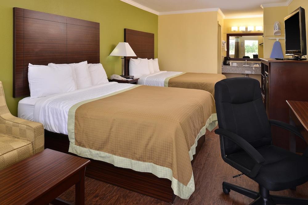 Americas Best Value Inn Winona photo 11