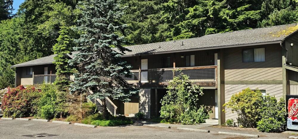 Olympic Suites Inn photo 2