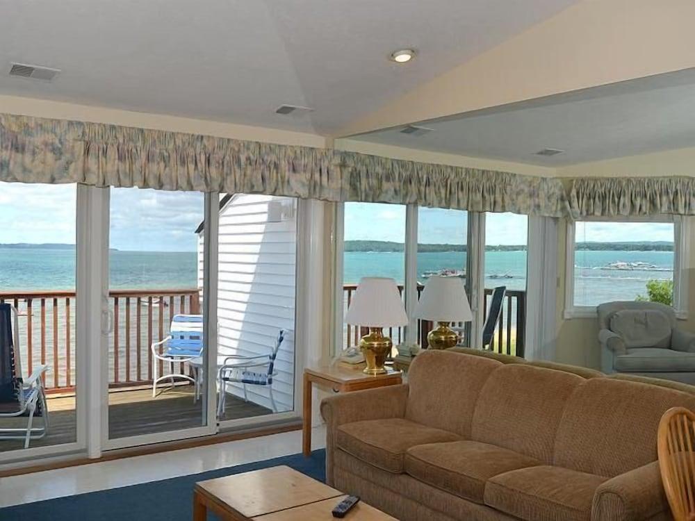 Beach Condominium Hotel photo 66