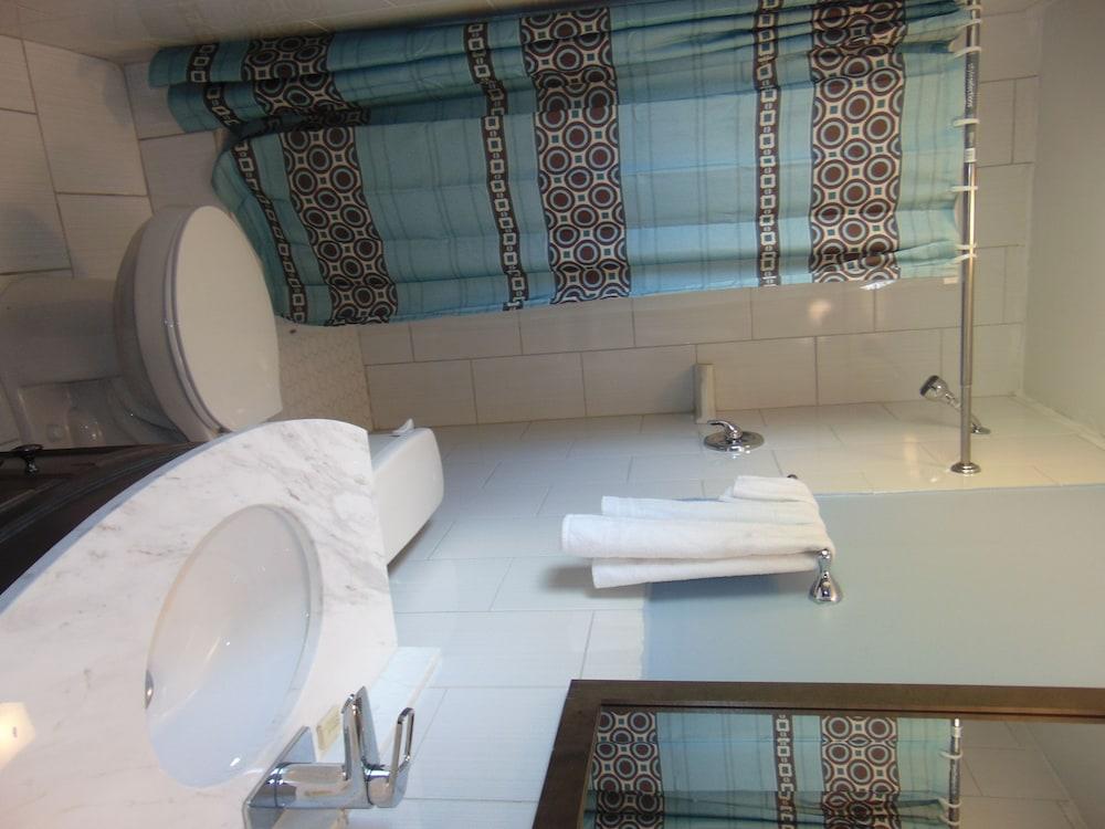 Westbrook Motel photo 11
