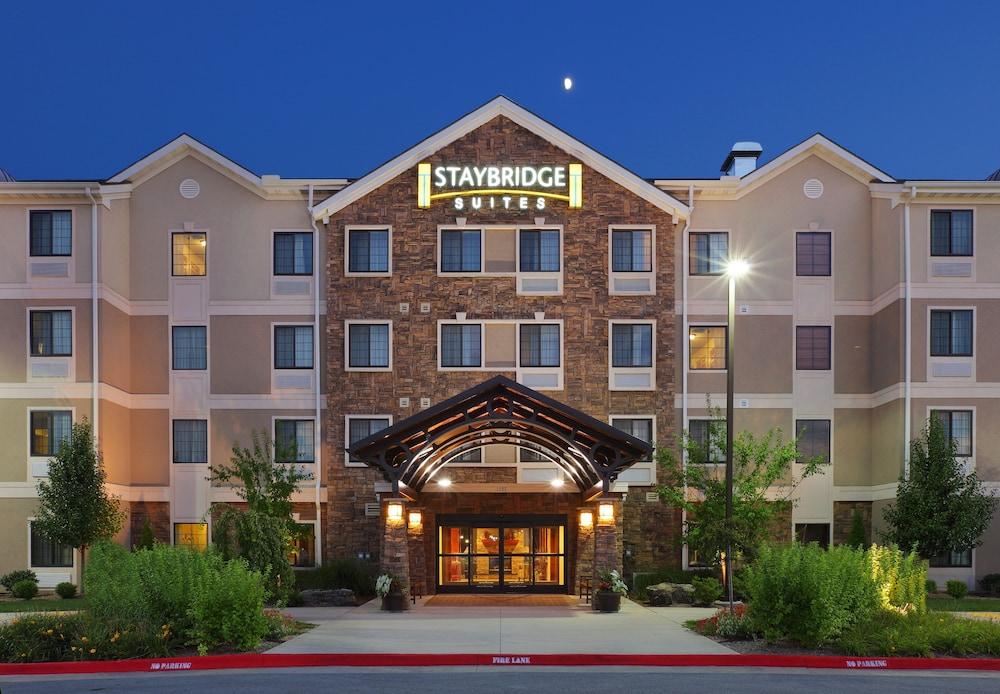 Staybridge Suites Fayetteville/Univ Of Arkansas by IHG — hotel in Fayetteville