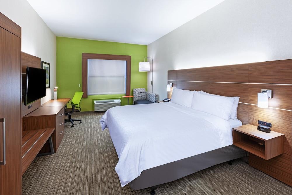 Holiday Inn Express and Suites Longview South I20 by IHG photo 4