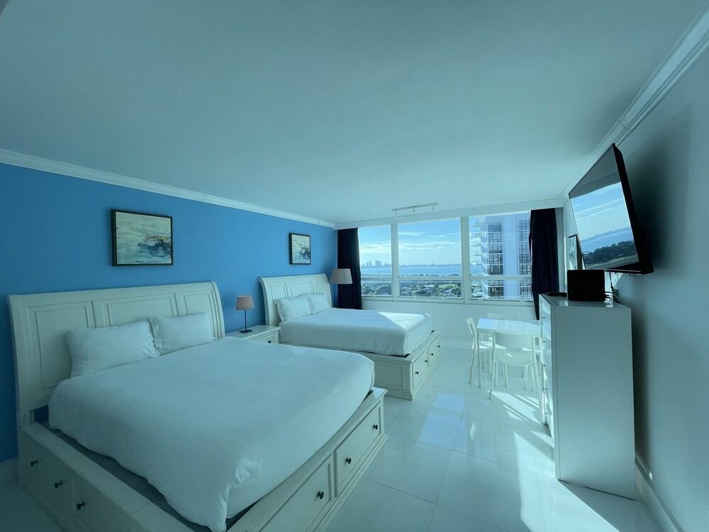 SeaStays Apartments photo 2