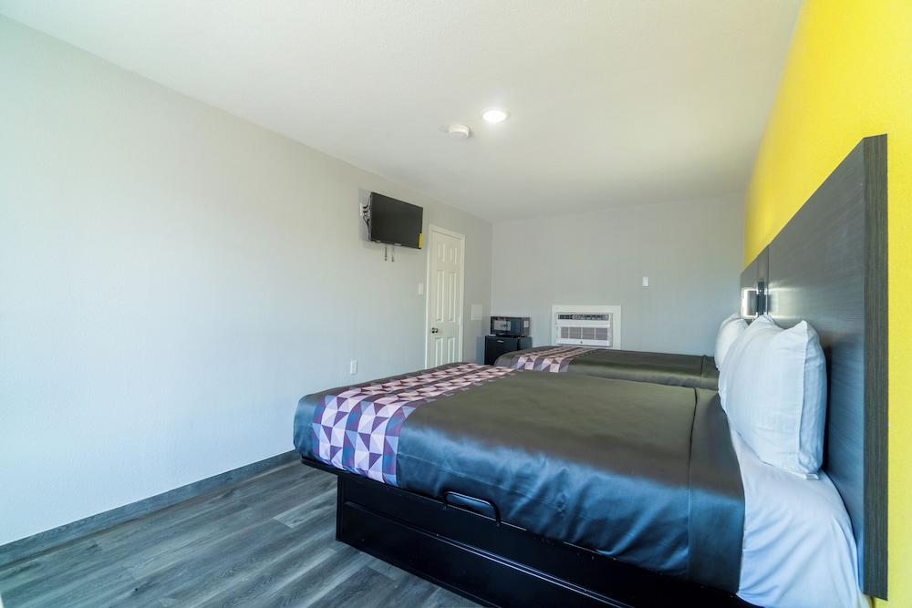 Royal Inn by OYO photo 46