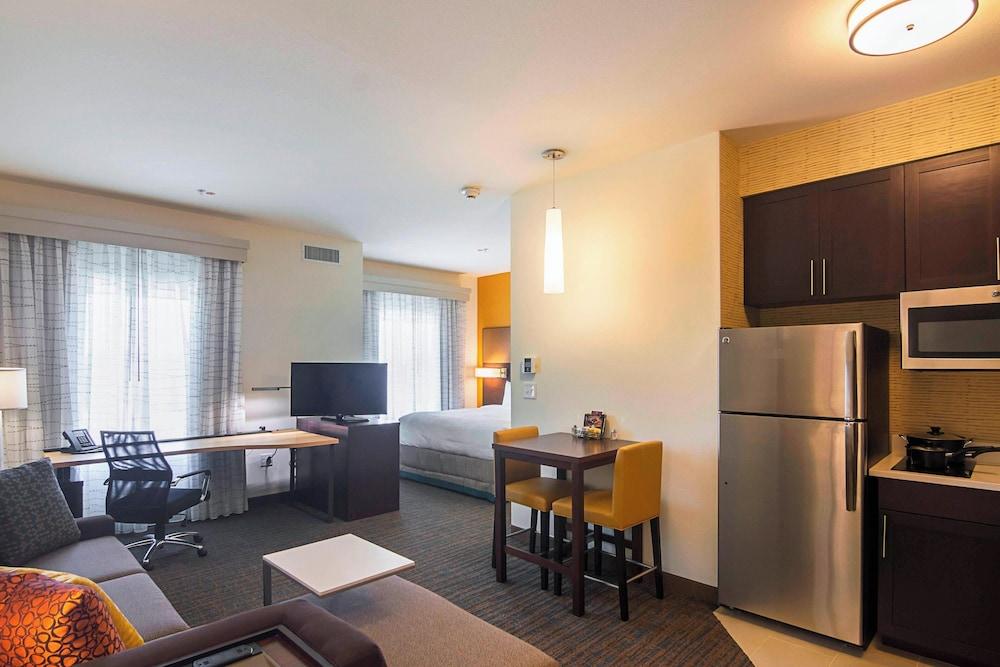 Residence Inn by Marriott Denton photo 32
