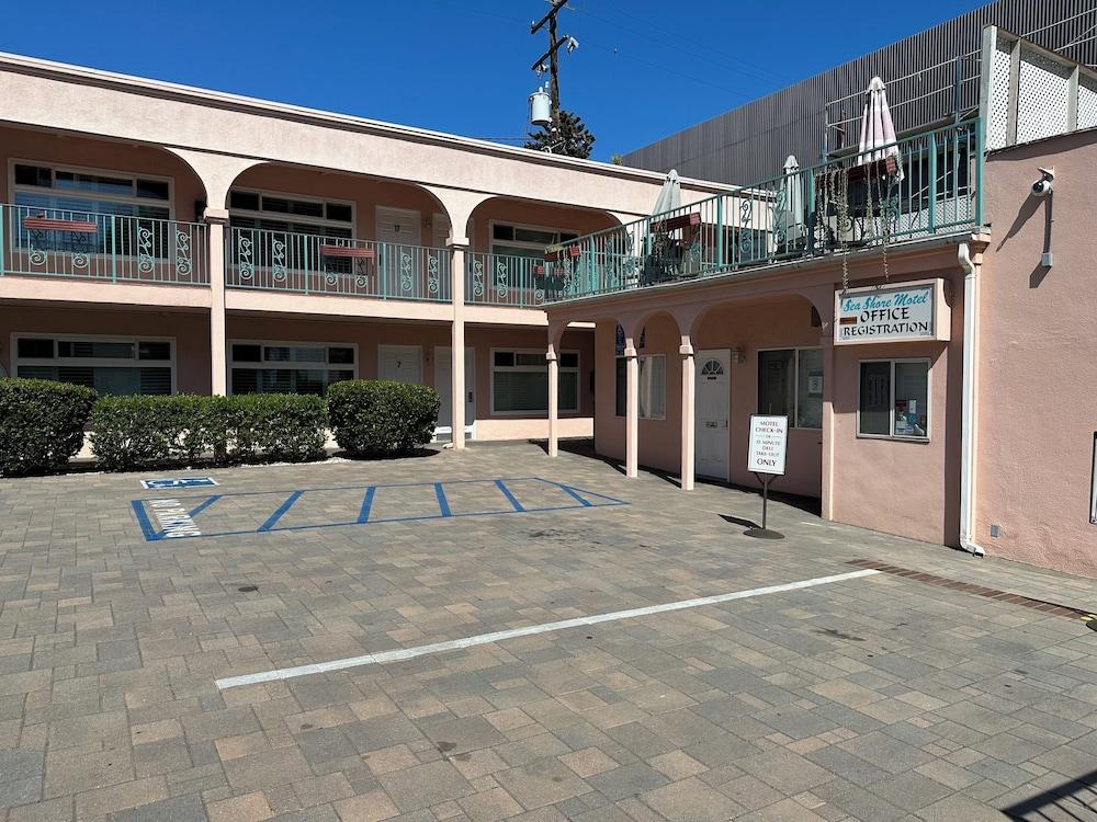 Sea Shore Motel photo 23