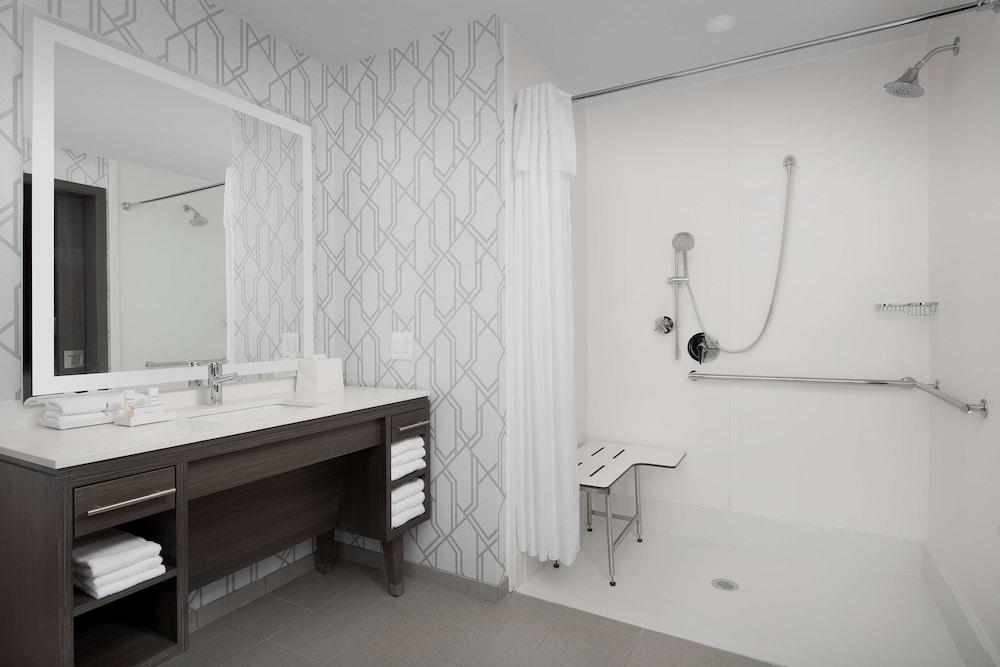Home2 Suites by Hilton Denver Central Park photo 26