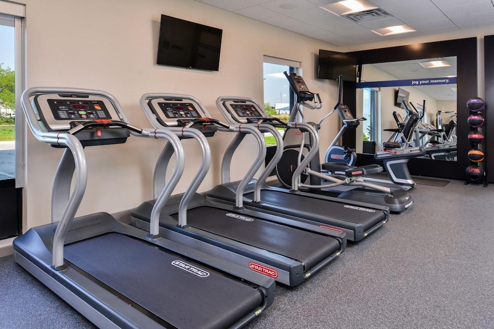 Hampton Inn Omaha Airport photo 25