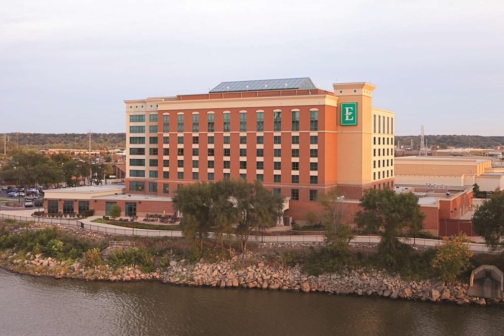 Embassy Suites by Hilton E Peoria Riverfront Conf Center photo 16