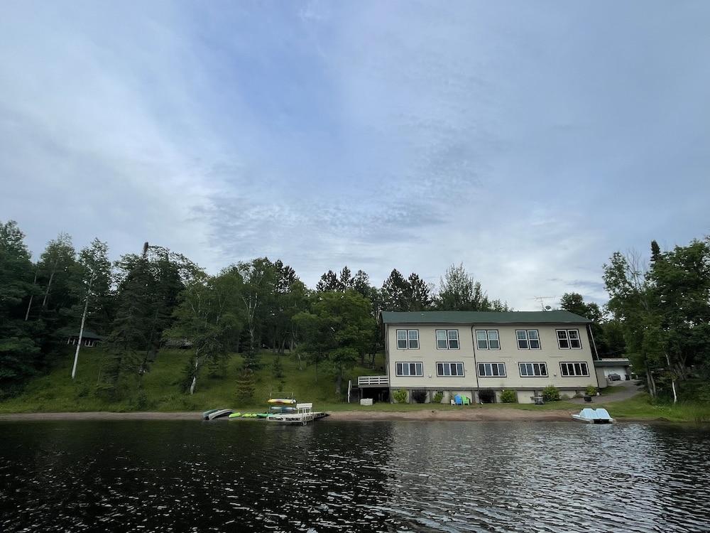 Hanging Horn Lakeside Resort photo 48