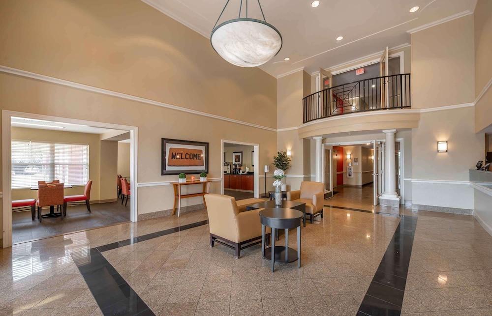Extended Stay America Suites Indianapolis Northwest I465 photo 2