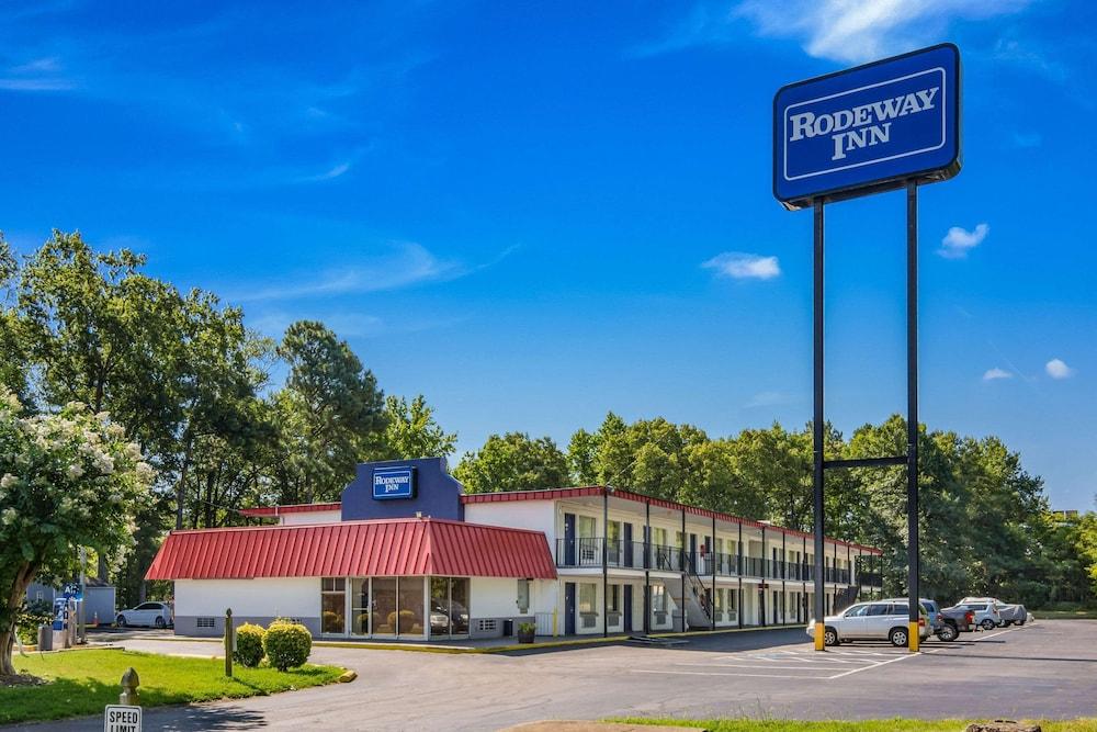 Rodeway Inn Richmond South photo 1