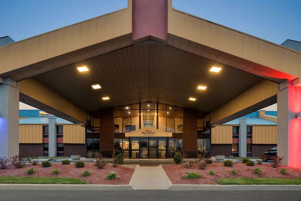 Baymont by Wyndham Muncie Near Ball State University photo 59
