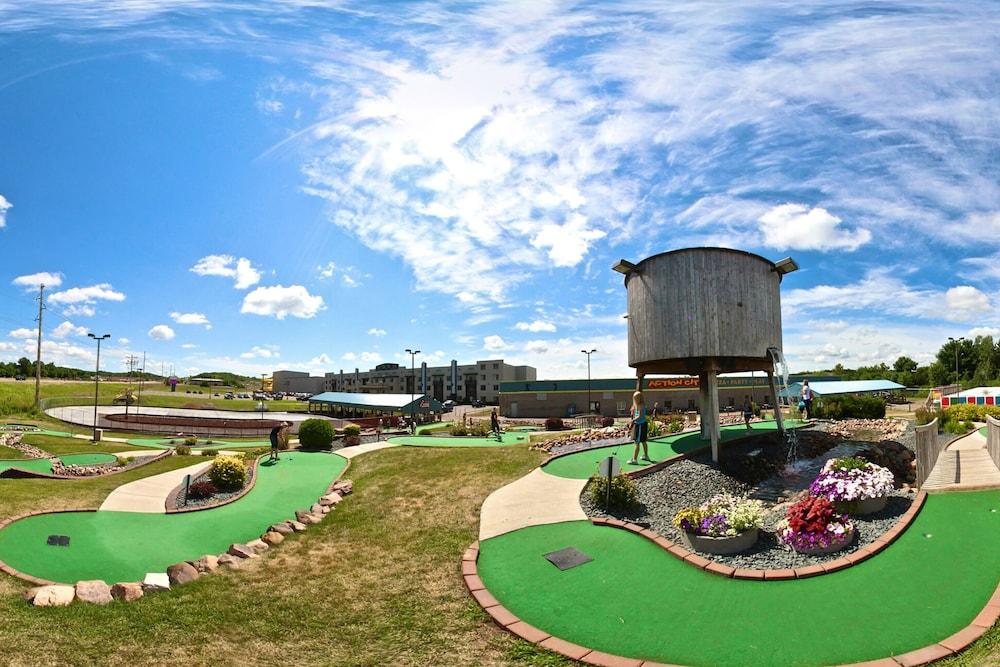 Metropolis Resort photo 49